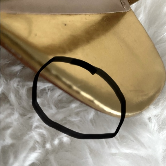 🌺 RARE TORY BURCH GOLD SANDALS 🌺 - Picture 12 of 16